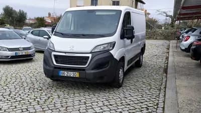 Sell Peugeot Boxer 2020 - 14950 EUR, 160438 km - AUTO.MOTO.pt
