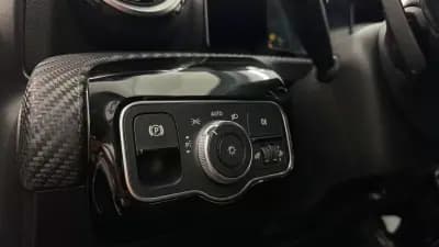 Vendo Mercedes-Benz A 180 2019 - 17990 EUR, 247112 km - AUTO.MOTO.pt