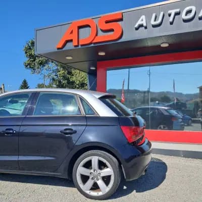 Sell Audi A1 Sportback 2012 - 10450 EUR, 206000 km - AUTO.MOTO.pt