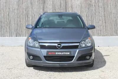 Sell Opel Astra Caravan 2007 - 5500 EUR, 142500 km - AUTO.MOTO.pt