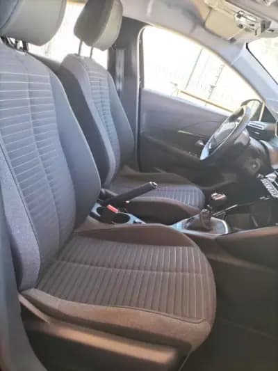 Sell Peugeot 208 2024 - 18950 EUR, 41000 km - AUTO.MOTO.pt