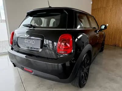 Vendo MINI One 2016 - 12999 EUR, 132000 km - AUTO.MOTO.pt