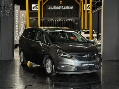 Vendo Opel Zafira 2017 - 14990 EUR, 131900 km - AUTO.MOTO.pt