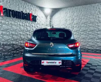 Vendo Renault Clio 2017 - 13990 EUR, 104061 km - AUTO.MOTO.pt