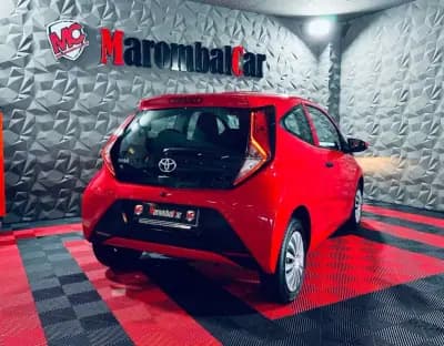 Vendo Toyota Aygo 2019 - 10750 EUR, 126299 km - AUTO.MOTO.pt