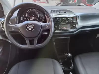 Vendo Volkswagen Up! 2019 - 9990 EUR, 102114 km - AUTO.MOTO.pt