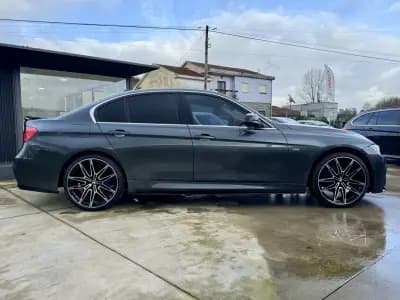 Vendo BMW 320 2013 - 19999 EUR, 190000 km - AUTO.MOTO.pt