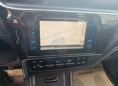 Vendo Toyota Auris 2015 - 12750 EUR, 184300 km - AUTO.MOTO.pt