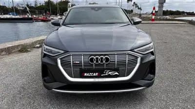 Vendo Audi e-tron Sportback 2020 - 35000 EUR, 58000 km - AUTO.MOTO.pt