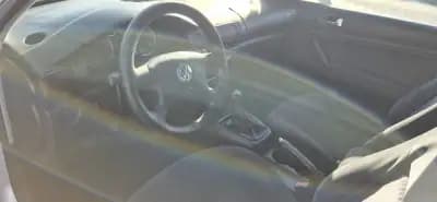 Sell Volkswagen Passat 2002 - 4400 EUR, 299900 km - AUTO.MOTO.pt