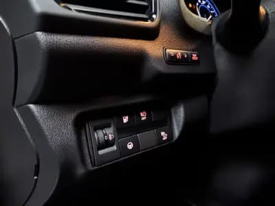 Sell Nissan Leaf 2020 - 15990 EUR, 53800 km - AUTO.MOTO.pt