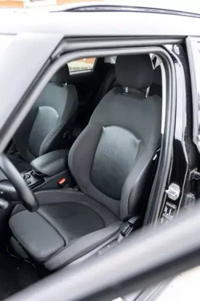 Vendo MINI Clubman 2016 - 16550 EUR, 129000 km - AUTO.MOTO.pt