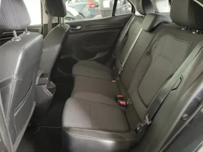 Vendo Renault Mégane 2019 - 13490 EUR, 113000 km - AUTO.MOTO.pt