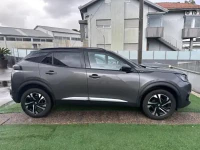 Vendo Peugeot 2008 2021 - 17900 EUR, 95000 km - AUTO.MOTO.pt