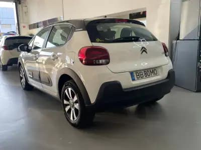 Vendo Citroën C3 2022 - 13900 EUR, 90035 km - AUTO.MOTO.pt