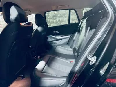 Vendo BMW 318 2021 - 34990 EUR, 23310 km - AUTO.MOTO.pt