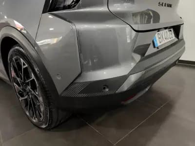 Vendo Renault Scénic E-Tech 2024 - 40990 EUR, 9000 km - AUTO.MOTO.pt