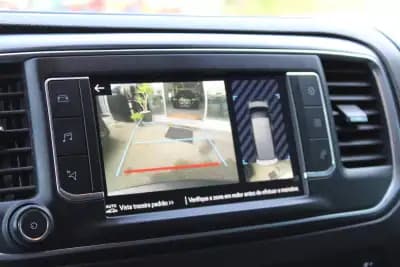 Vendo Toyota Proace Verso 2022 - 22400 EUR, 240926 km - AUTO.MOTO.pt