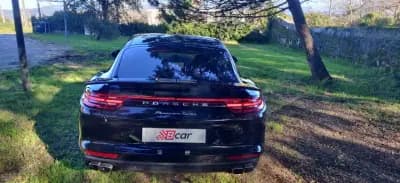 Vendo Porsche Panamera 2017 - 82499 EUR, 62500 km - AUTO.MOTO.pt