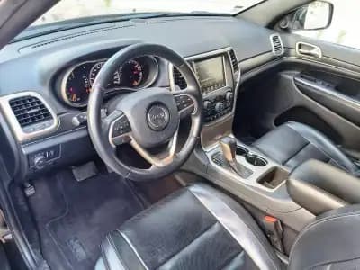 Sell Jeep Grand Cherokee 2016 - 34950 EUR, 135350 km - AUTO.MOTO.pt