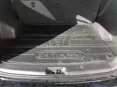 Vendo Hyundai Santa Fe 2012 - 11999 EUR, 70000 km - AUTO.MOTO.pt