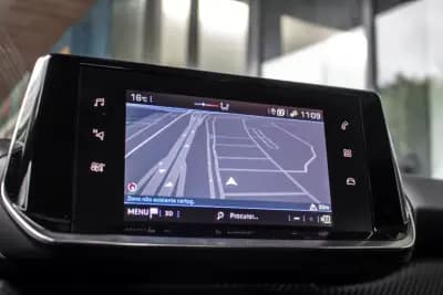 Vendo Peugeot 2008 2020 - 15450 EUR, 125449 km - AUTO.MOTO.pt