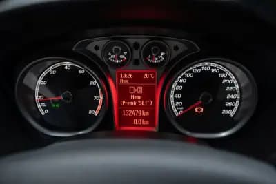 Sell Ford Focus 2009 - 44950 EUR, 132000 km - AUTO.MOTO.pt