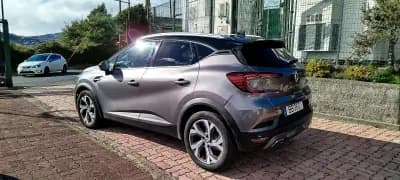 Vendo Renault Captur 2023 - 19450 EUR, 46000 km - AUTO.MOTO.pt