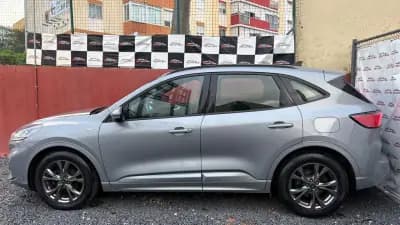 Vendo Ford Kuga 2022 - 17900 EUR, 76500 km - AUTO.MOTO.pt