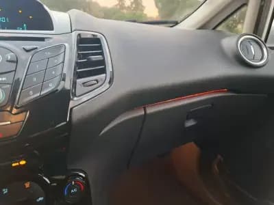 Sell Ford Fiesta 2016 - 9990 EUR, 87600 km - AUTO.MOTO.pt