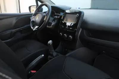 Sell Renault Clio 2015 - 8990 EUR, 189900 km - AUTO.MOTO.pt