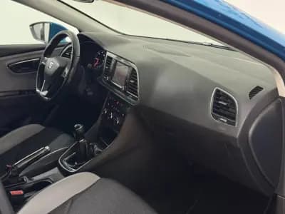 Sell SEAT Leon ST 2016 - 12750 EUR, 209000 km - AUTO.MOTO.pt