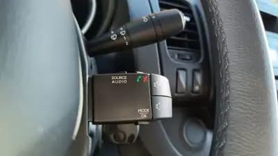 Vendo Nissan NV300 2020 - 20900 EUR, 99900 km - AUTO.MOTO.pt