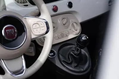 Vendo Fiat 500C 2020 - 10900 EUR, 89000 km - AUTO.MOTO.pt