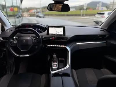 Vendo Peugeot 5008 2020 - 19990 EUR, 166000 km - AUTO.MOTO.pt