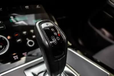 Vendo Land Rover Range Rover Evoque 2020 - 39900 EUR, 84922 km - AUTO.MOTO.pt