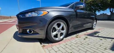 Sell Ford Mondeo 2015 - 11000 EUR, 86100 km - AUTO.MOTO.pt