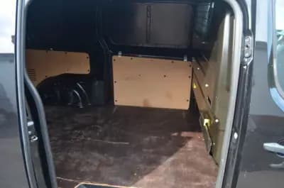 Sell Citroën Jumpy 2015 - 9000 EUR, 159000 km - AUTO.MOTO.pt