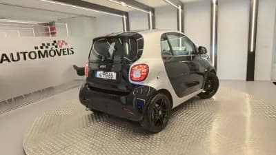 Vendo Smart Fortwo Cabrio 2014 - 8900 EUR, 145888 km - AUTO.MOTO.pt