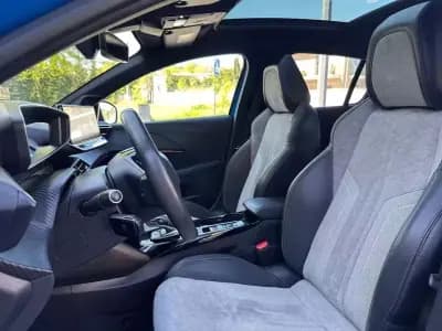 Vendo Peugeot e-208 2020 - 17500 EUR, 77000 km - AUTO.MOTO.pt