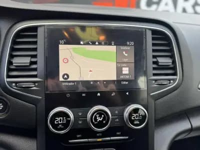 Sell Renault Mégane Sport Tourer 2023 - 24900 EUR, 16217 km - AUTO.MOTO.pt