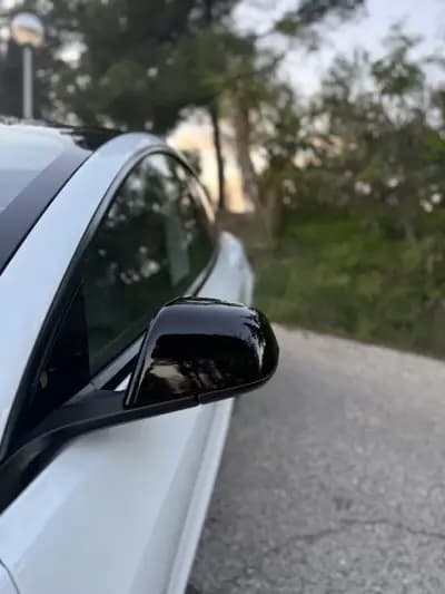 Vendo Tesla Model 3 2021 - 32699 EUR, 80000 km - AUTO.MOTO.pt