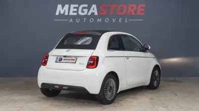 Vendo Fiat 500e C 2024 - 19900 EUR, 15000 km - AUTO.MOTO.pt