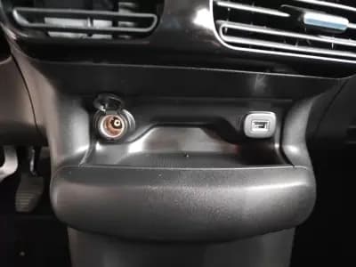 Vendo Citroën C4 Cactus 2018 - 9150 EUR, 106600 km - AUTO.MOTO.pt