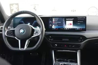 Vendo BMW 330 2025 - 54980 EUR, 18652 km - AUTO.MOTO.pt