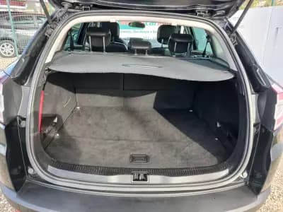 Sell Renault Mégane Sport Tourer 2017 - 7750 EUR, 141758 km - AUTO.MOTO.pt