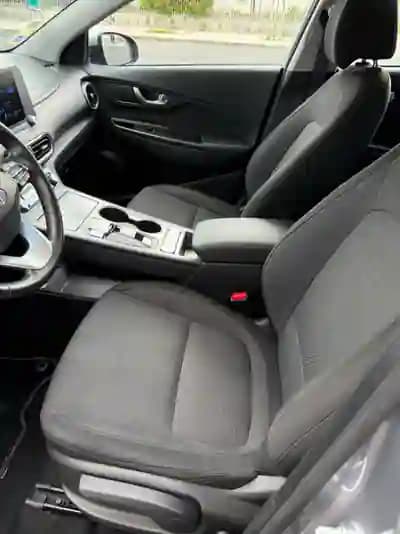 Vendo Hyundai Kauai 2021 - 21500 EUR, 92000 km - AUTO.MOTO.pt