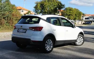 Sell SEAT Arona 2022 - 15900 EUR, 62000 km - AUTO.MOTO.pt