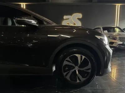 Sell Volkswagen ID.4 2021 - 24990 EUR, 53300 km - AUTO.MOTO.pt