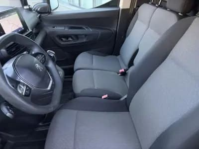 Sell Peugeot Partner 2020 - 12500 EUR, 156592 km - AUTO.MOTO.pt